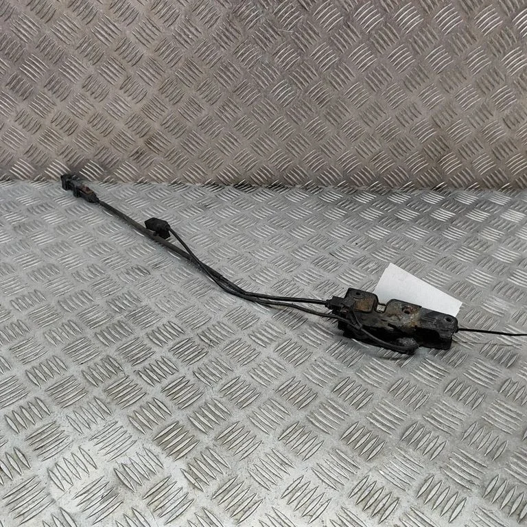 Zamek maski 8R2823531A