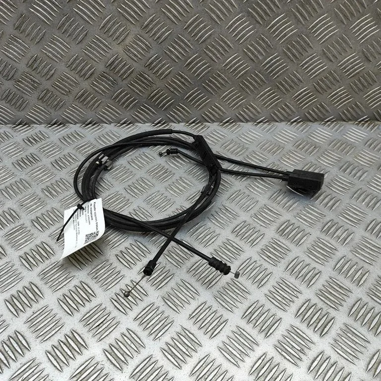 Linka zamka maski – BMW X1 F48 F49 (2015-2022)