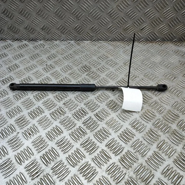 Mootorikapoti amortisaator 80A823359A
