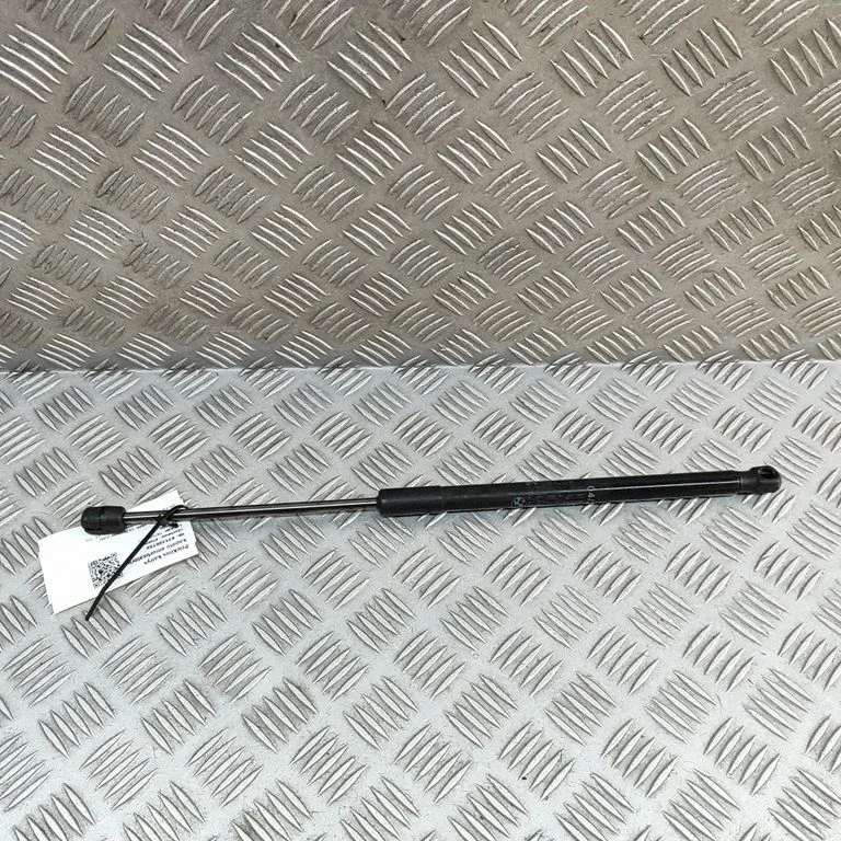 Front bonnet/hood damper/strut – BMW Z4 E89 (2009-2017)