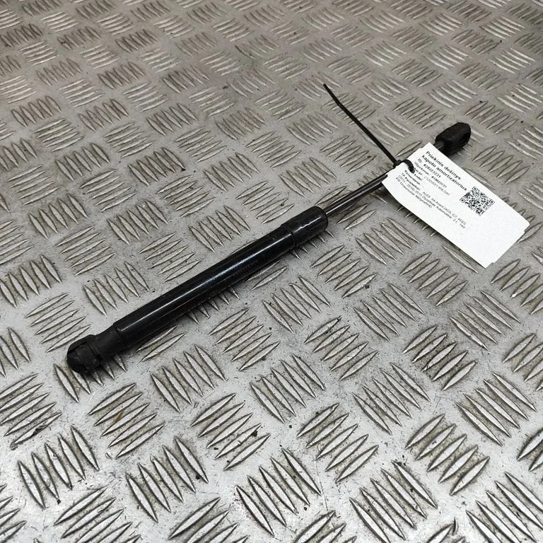 Motora pārsega amortizators 4G8823359A