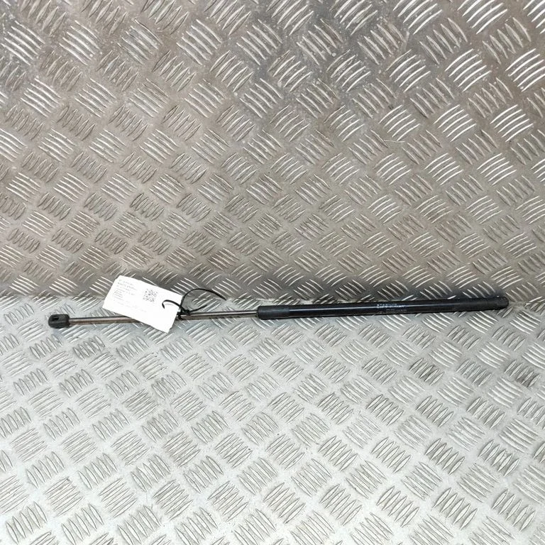 Motora pārsega amortizators A2079800564