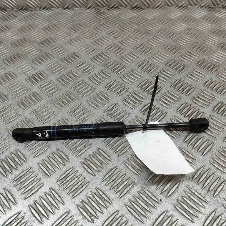 Motora pārsega amortizators 7239233