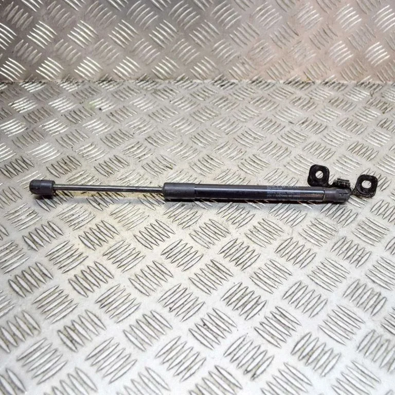 Siłownik maski 109147200B