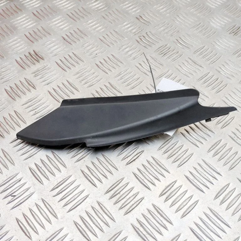 Slotiņu apdare KR9P51PC1