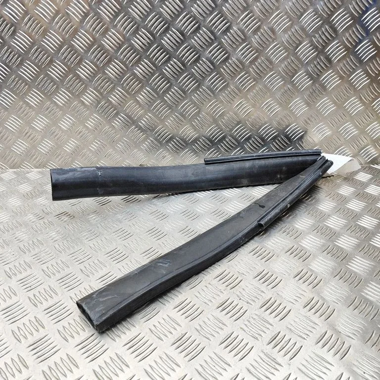 Engine compartment rubber 7397486