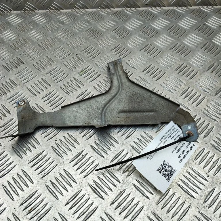 Spārna kronšteins 31407780