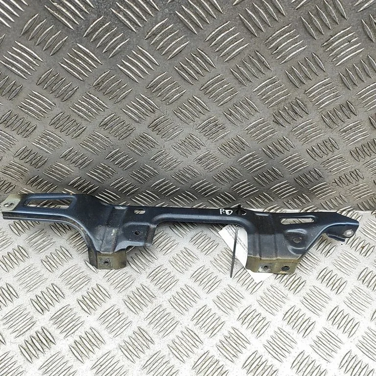 Wspornik błotnika 57160SG0009P – Subaru Forester SJ (2013-2018)