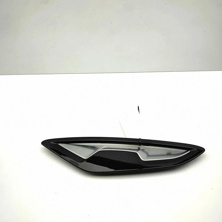 Grotelės sparne