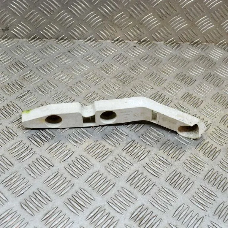 Poritiiva kinnitusklamber – Ford Focus C-MAX (2003-2010)