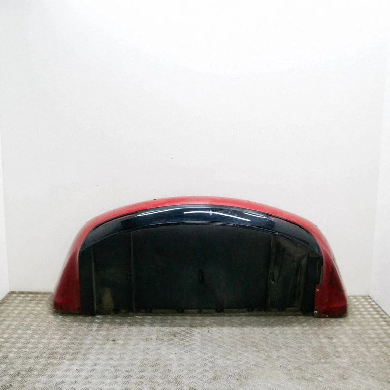 Rear bumper 1057319S0A