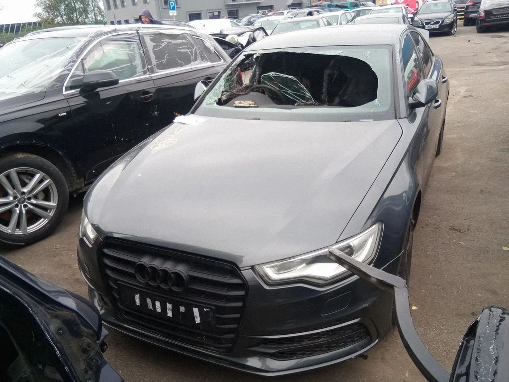 Audi A6, S6