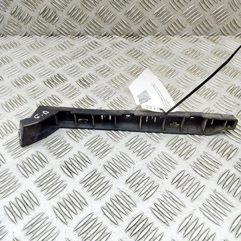 Aizmugurējā bufera turētājs 50513485