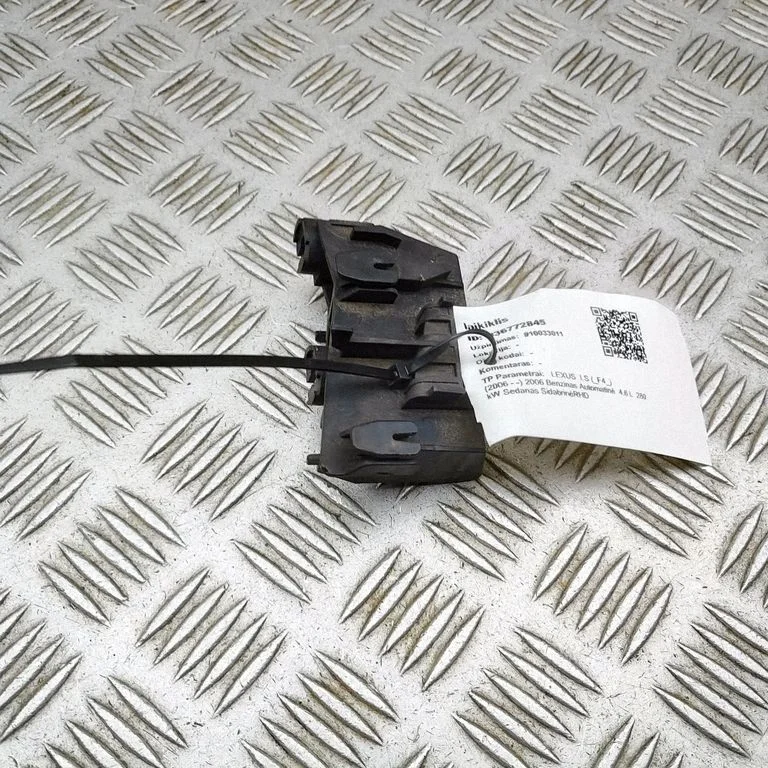 Rear bumper mounting bracket 5256350010