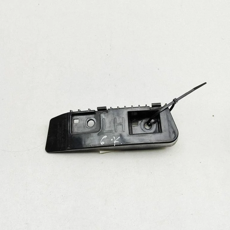 Aizmugurējā bufera turētājs – Tesla Model S (2012-)