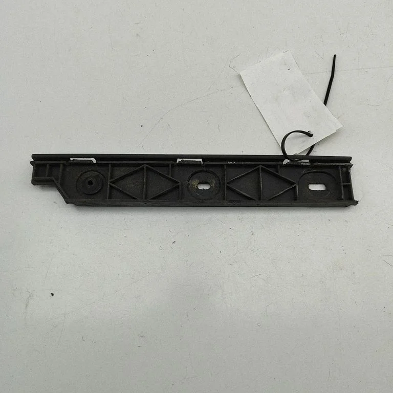 Aizmugurējā bufera turētājs A6398850156