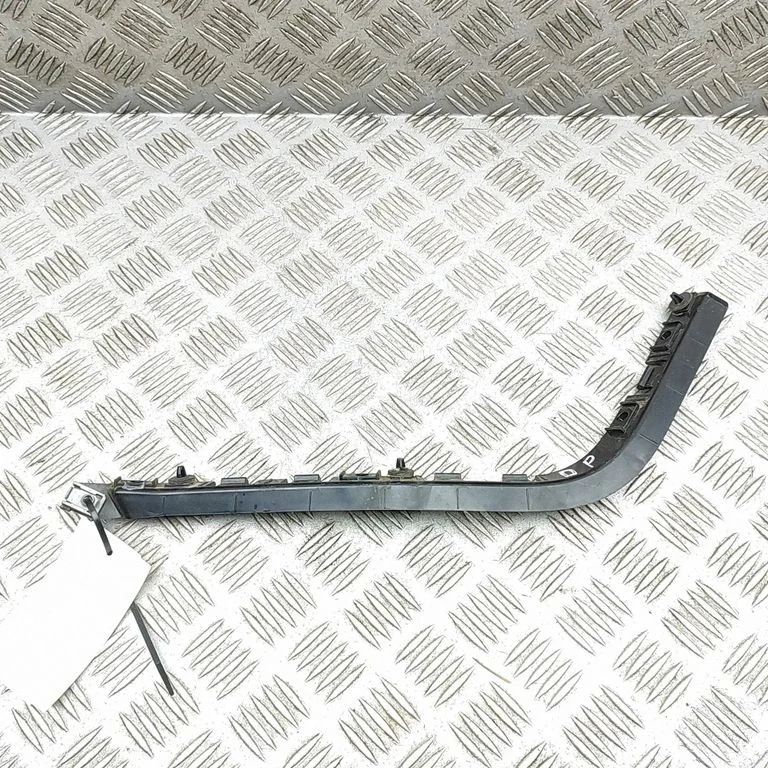 Aizmugurējā bufera turētājs FK7217A881A