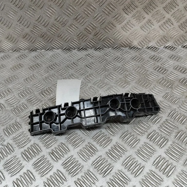 Rear bumper mounting bracket SC2E2804411