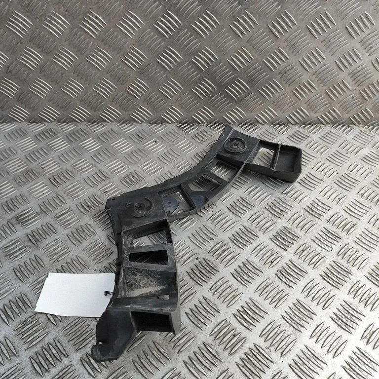 Rear bumper mounting bracket 5N0807393E