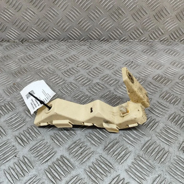 Aizmugurējā bufera turētājs 86553E4010
