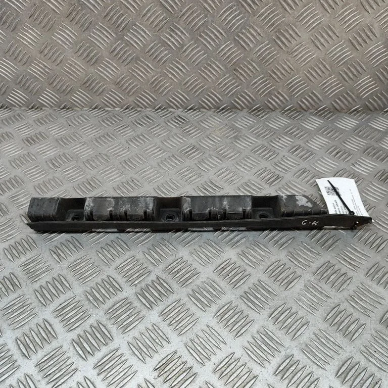 Aizmugurējā bufera turētājs 3400953
