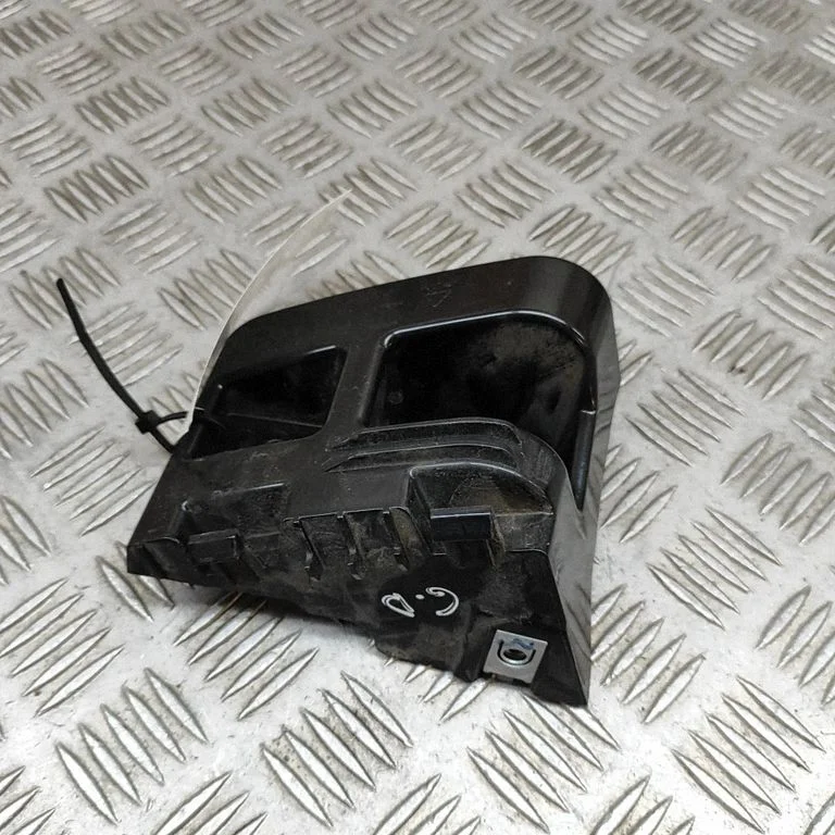 Rear bumper mounting bracket 150696900E