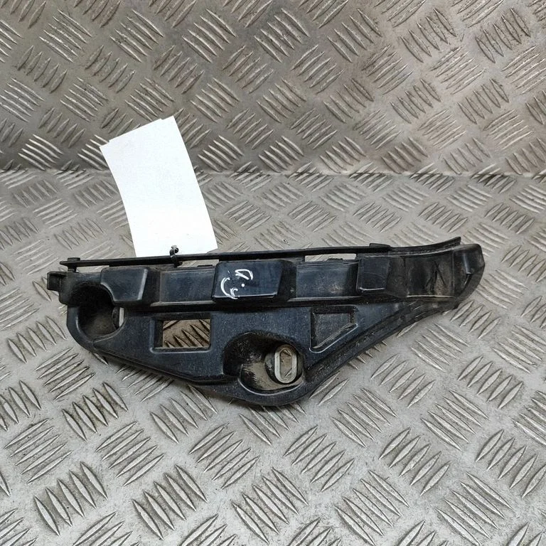 Aizmugurējā bufera turētājs A2078851065