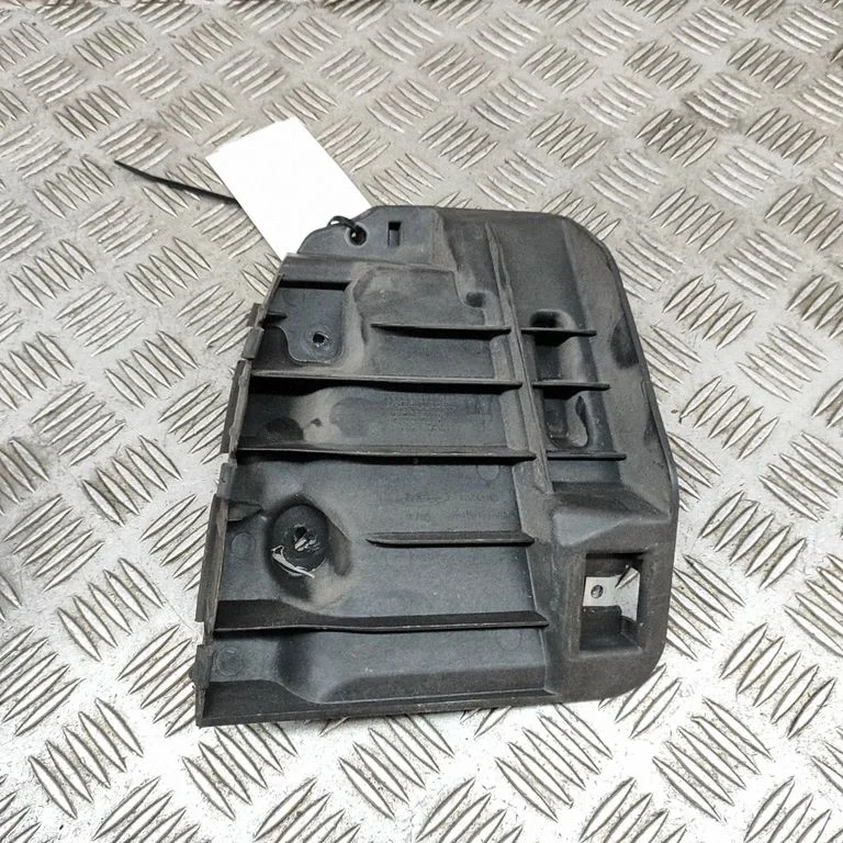 Aizmugurējā bufera turētājs 670004468