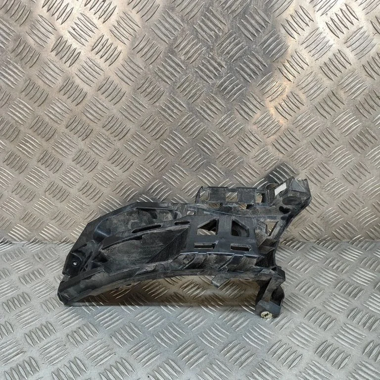 Rear bumper mounting bracket 95B807484
