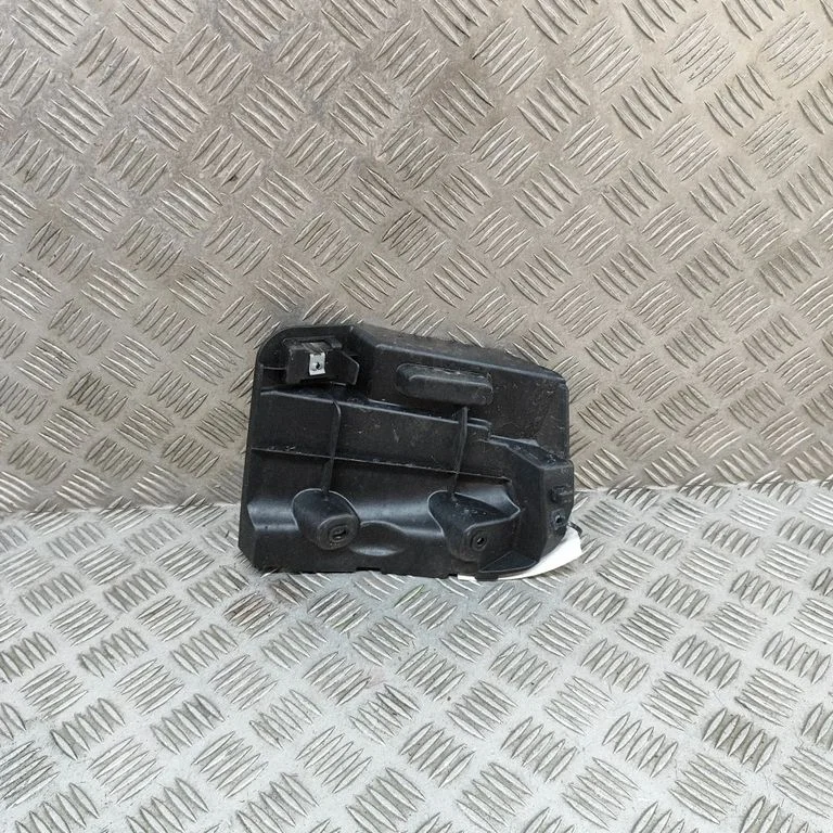 Aizmugurējā bufera turētājs 670004468