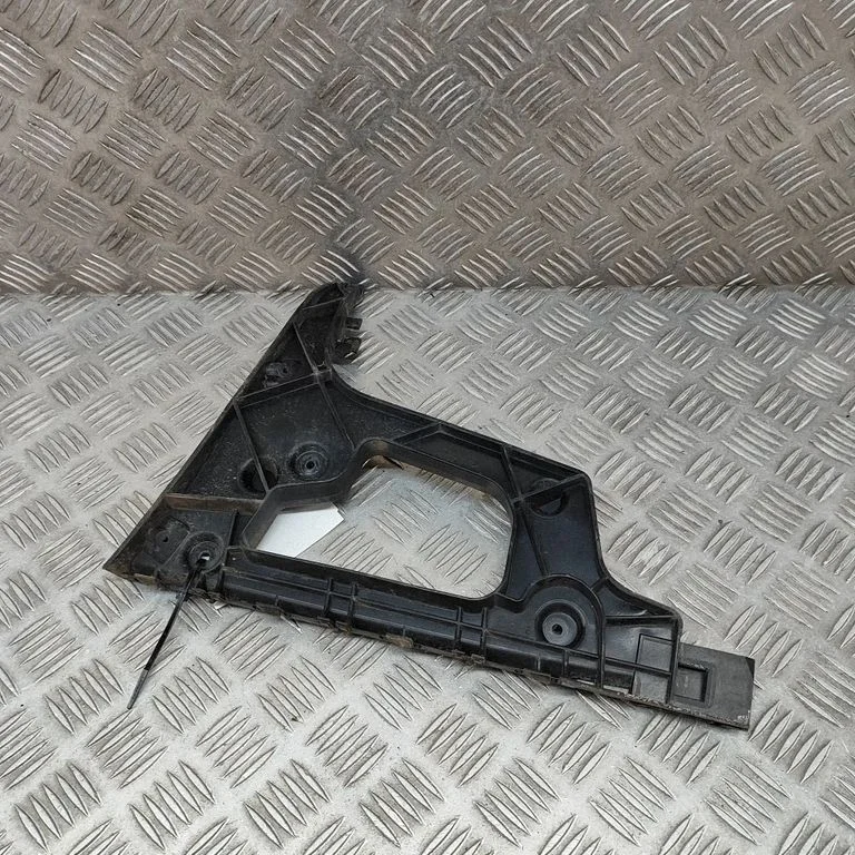 Rear bumper mounting bracket – Audi A5 Sportback 8TA (2009-2016)