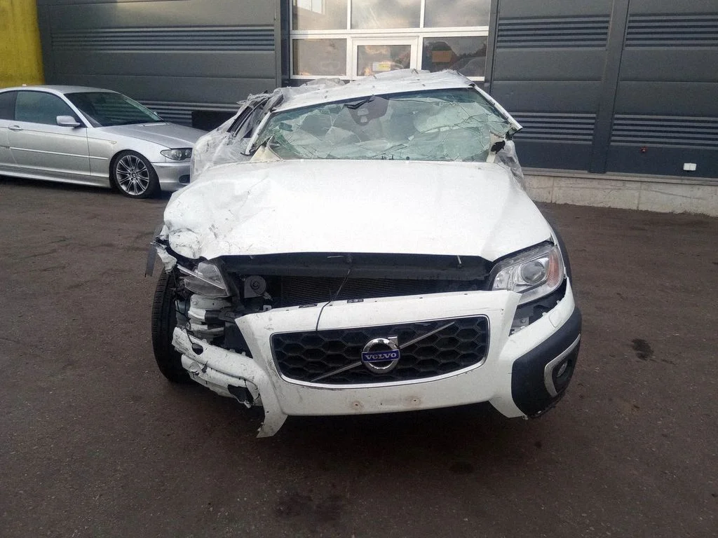 Volvo XC70