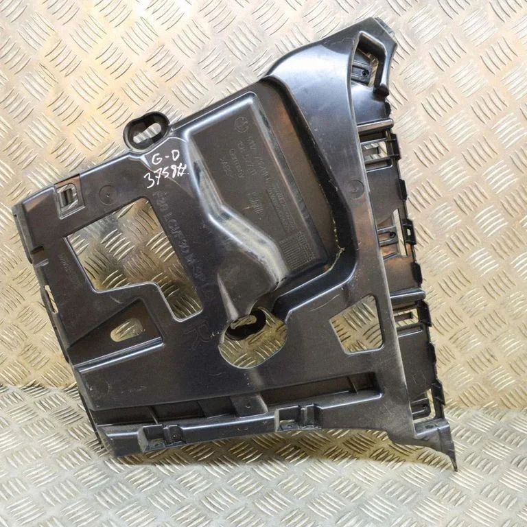 Rear bumper mounting bracket – BMW 3 Series F30 F35 F31 (2012-2018)