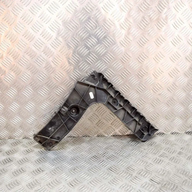 Rear bumper mounting bracket – Audi A6 S6 C7 4G (2011-2018)