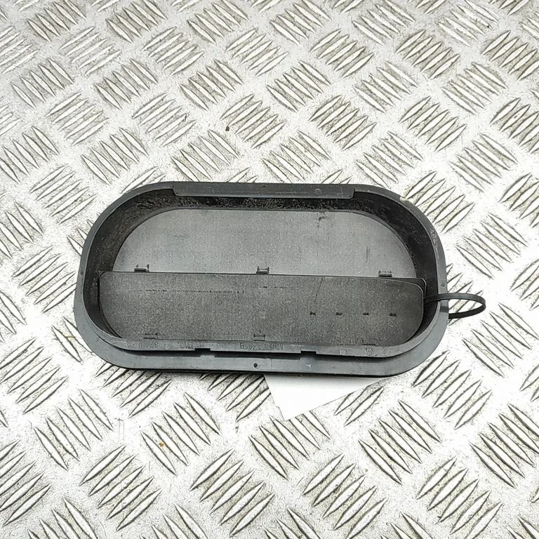 Ventilācijas režģis 6R0819465B