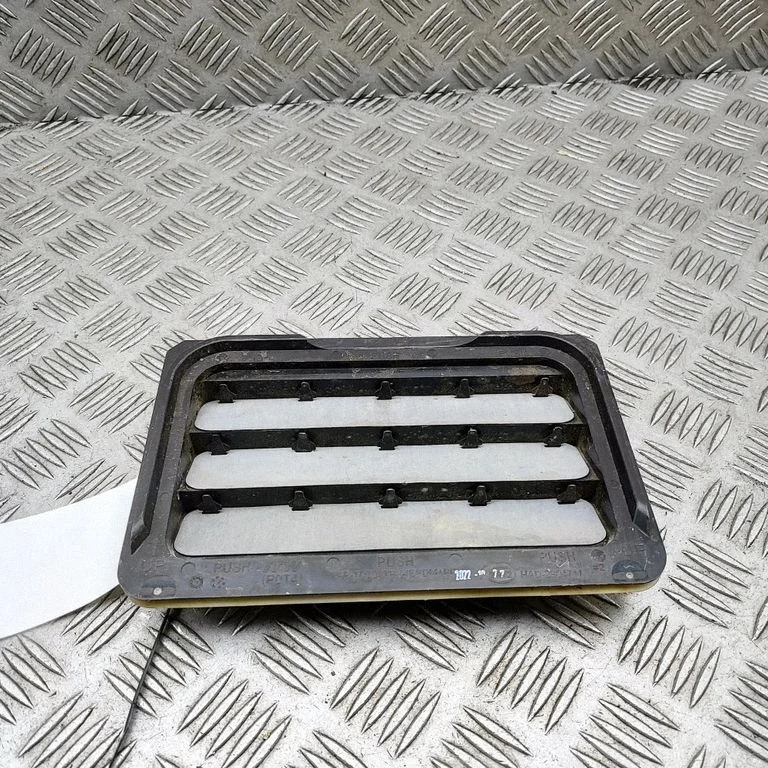 Ventilācijas režģis – BYD Atto 3 (2022-)