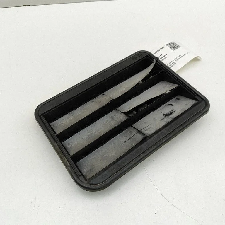Ventilatsioonirest 9176945