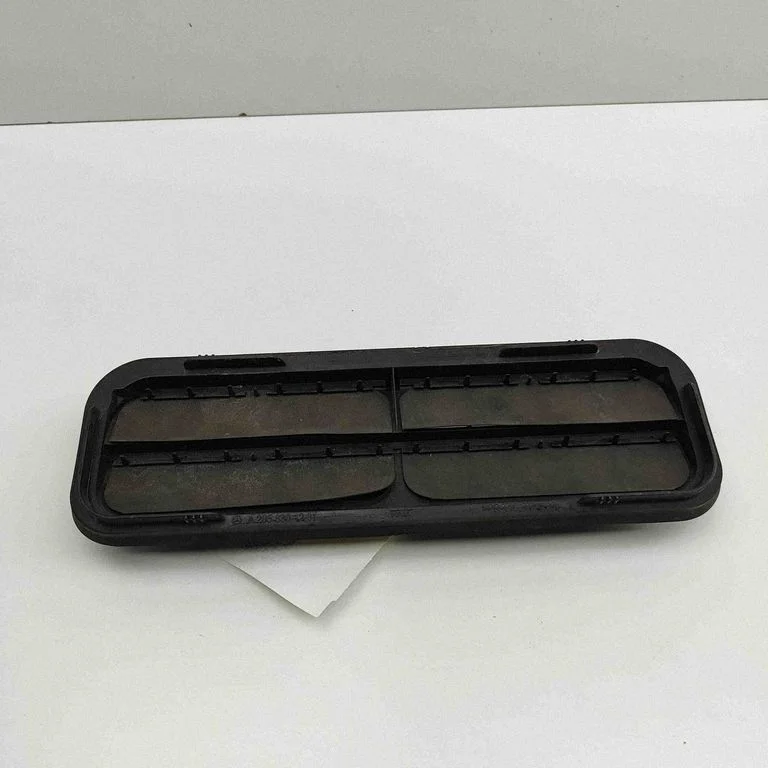 Ventilatsioonirest A2058301201