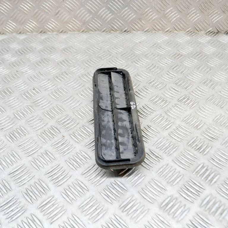 Ventilācijas režģis – Mercedes-Benz E klase W238 (2017-)