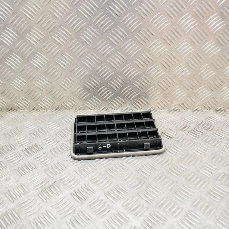 Ventilācijas režģis 9176945