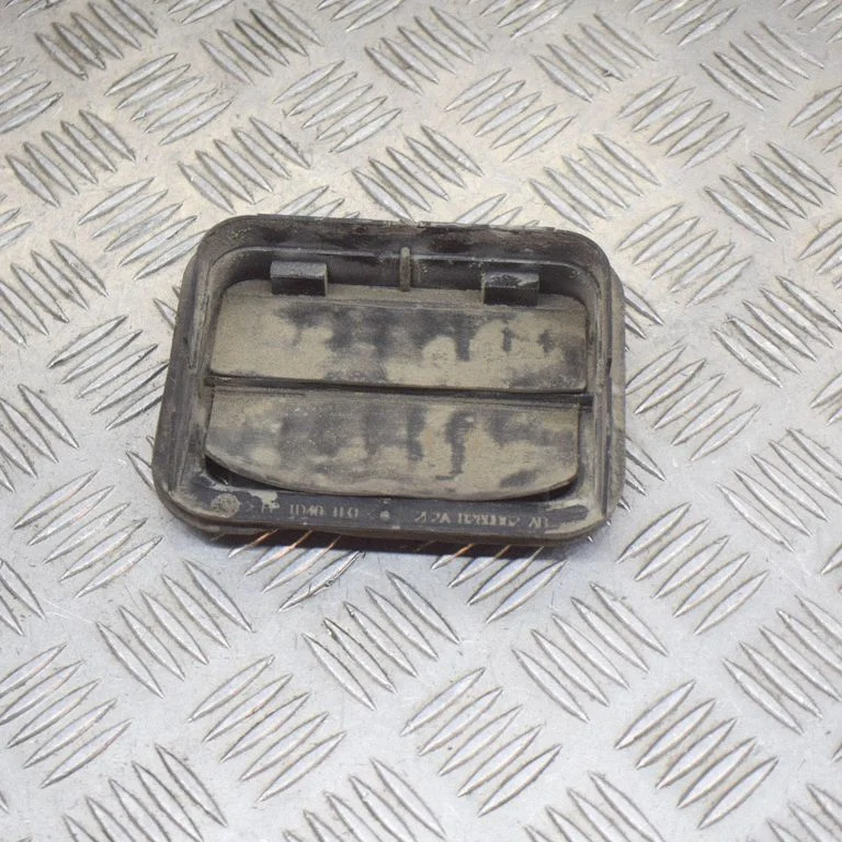 Ventilācijas režģis 2F2AB280B62AB