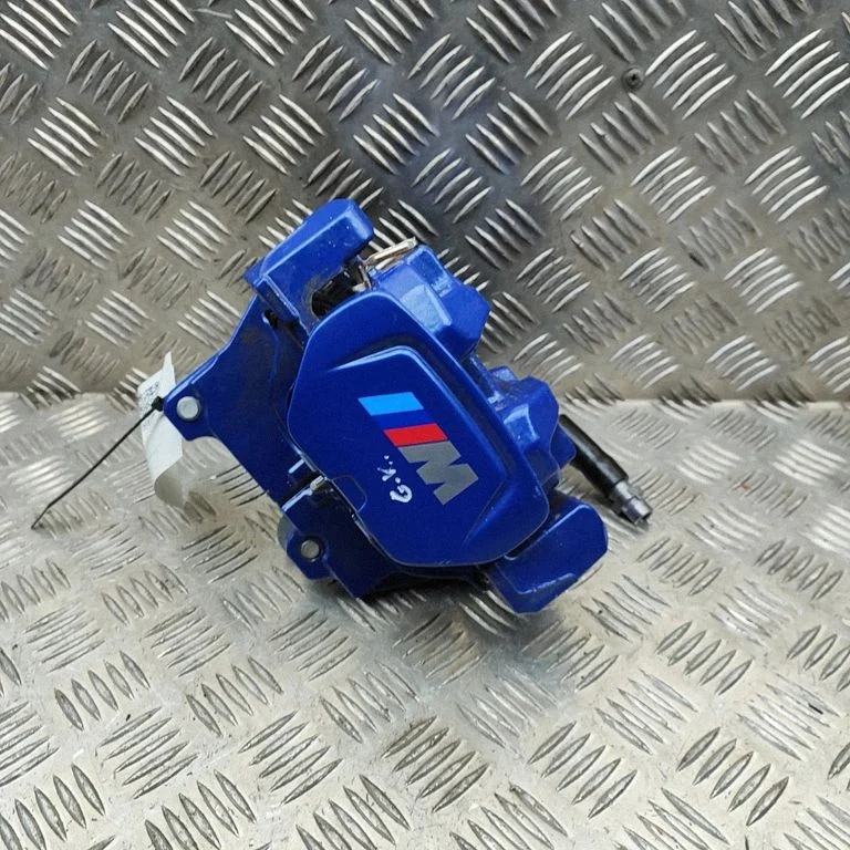 Aizmugurējais bremžu suports 8832829