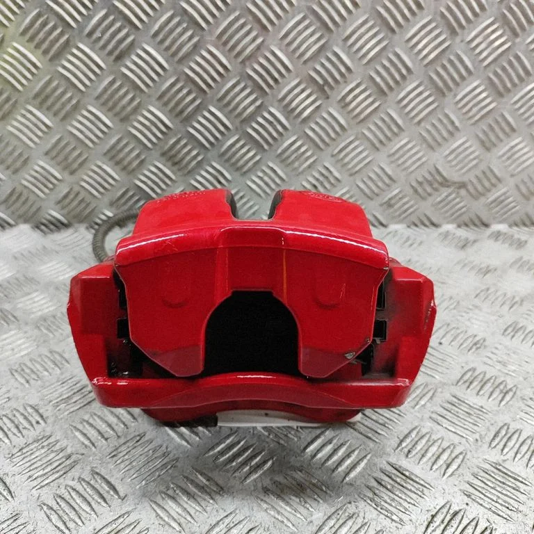 Tagumine pidurisadul M8E22553CA