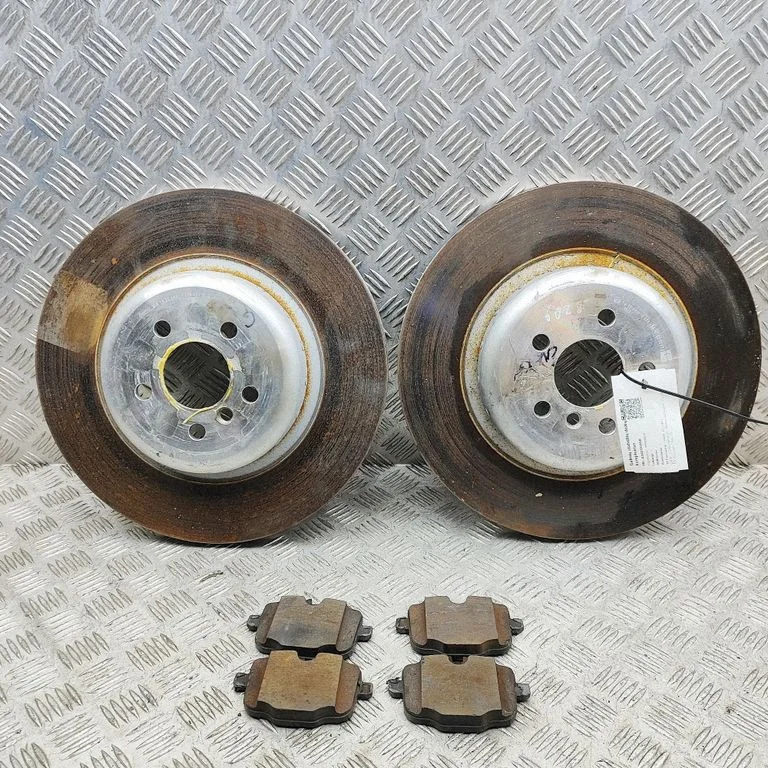Rear brake disc 6898494
