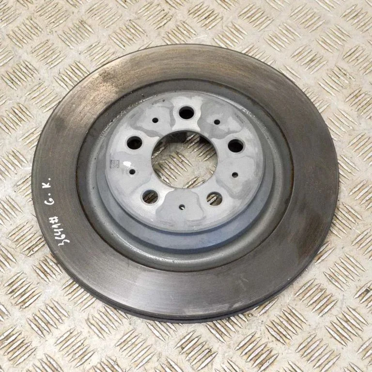 Aizmugurējais bremžu disks 104463100D