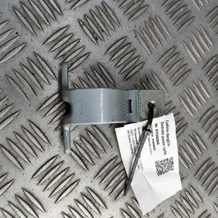 Aizmugurējā vāka eņģe (-es) – Polestar 2 (2020-)