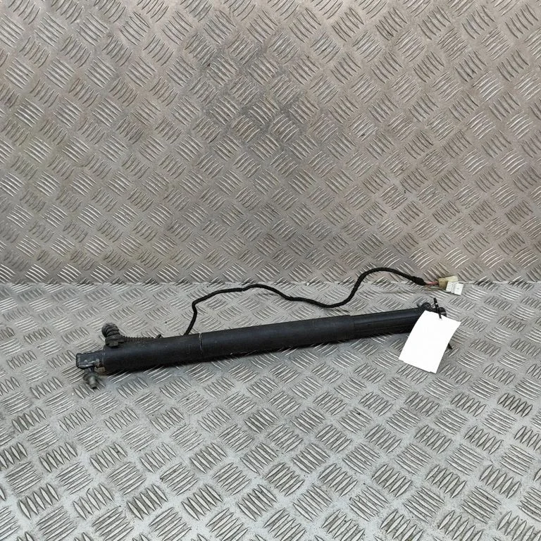 Aizmugurējā vāka amortizators 7188490