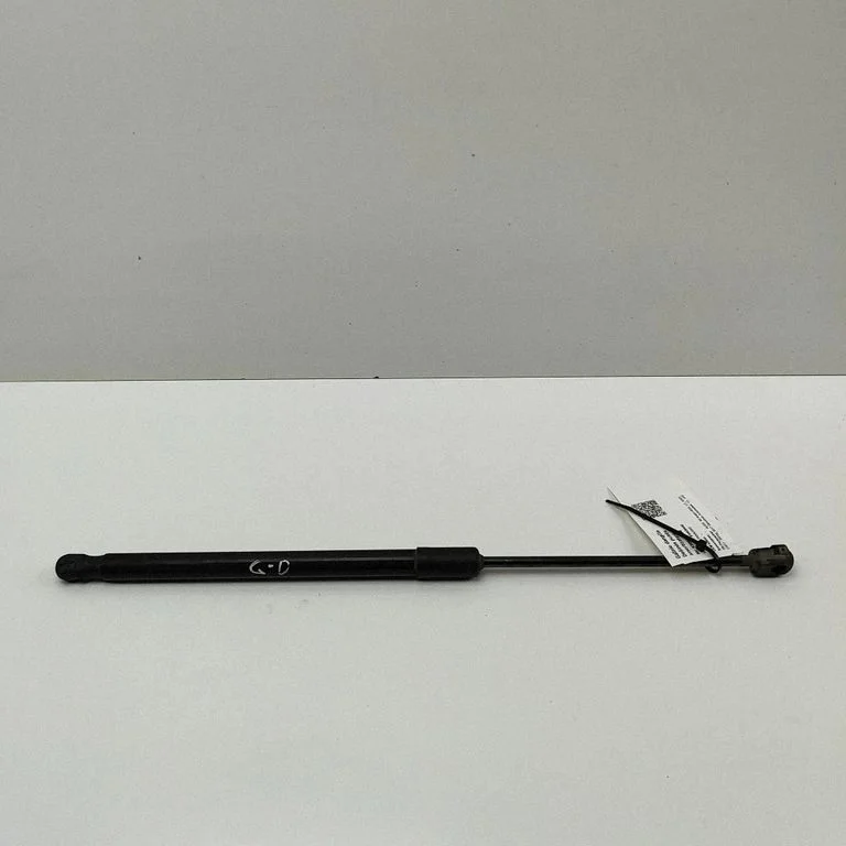 Tailgate/trunk strut/damper – Audi RS6 C7 (2013-2018)