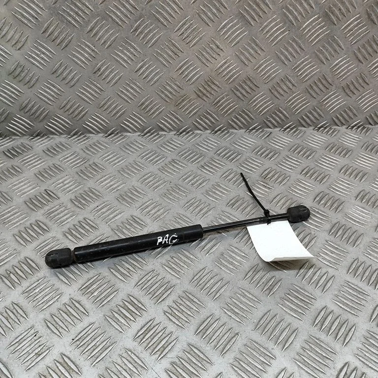 Aizmugurējā vāka amortizators 99751255100
