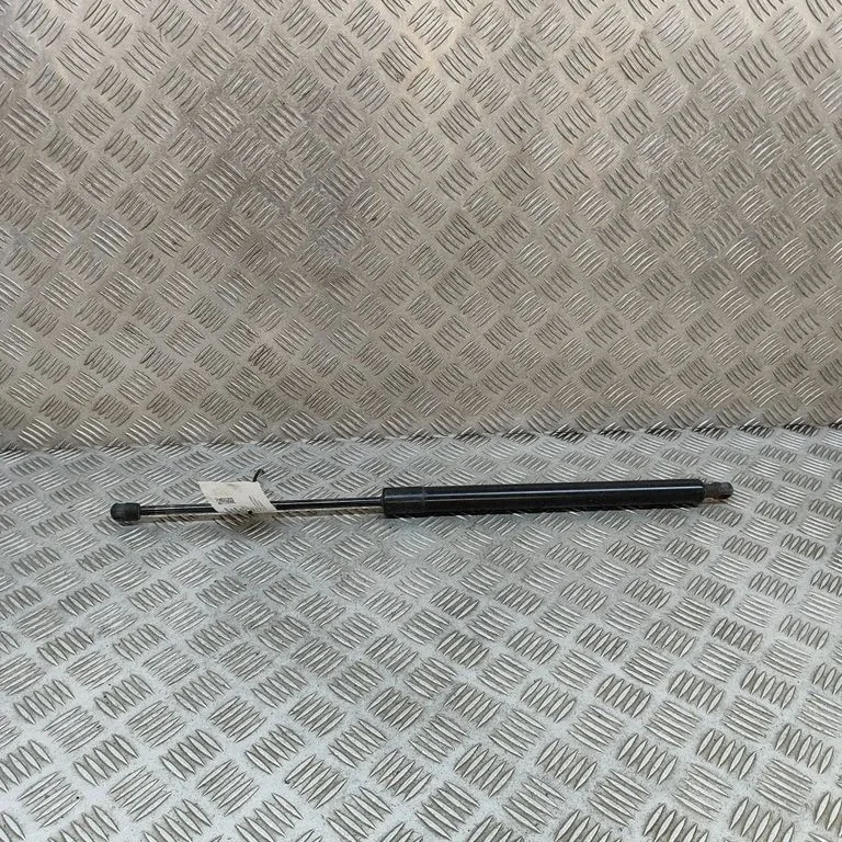 Aizmugurējā vāka amortizators BK21V406A10CA